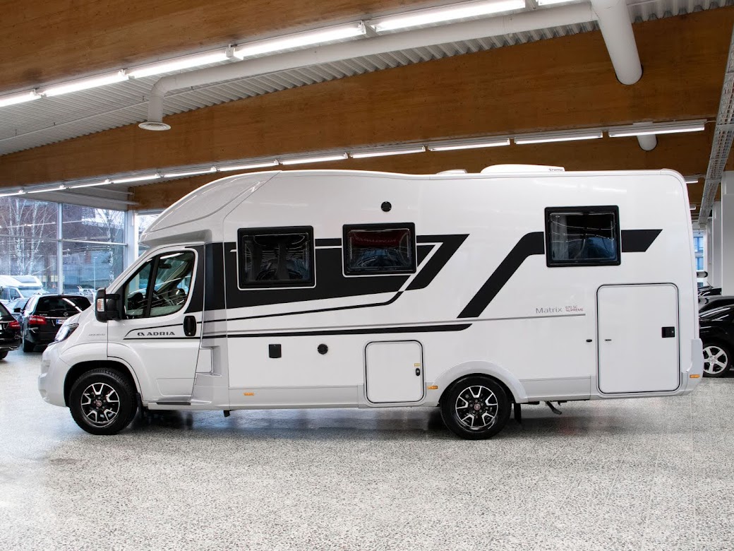 Adria Matrix Supreme 670 SC ALDE — matkailuauto vuokralle, kuva 4