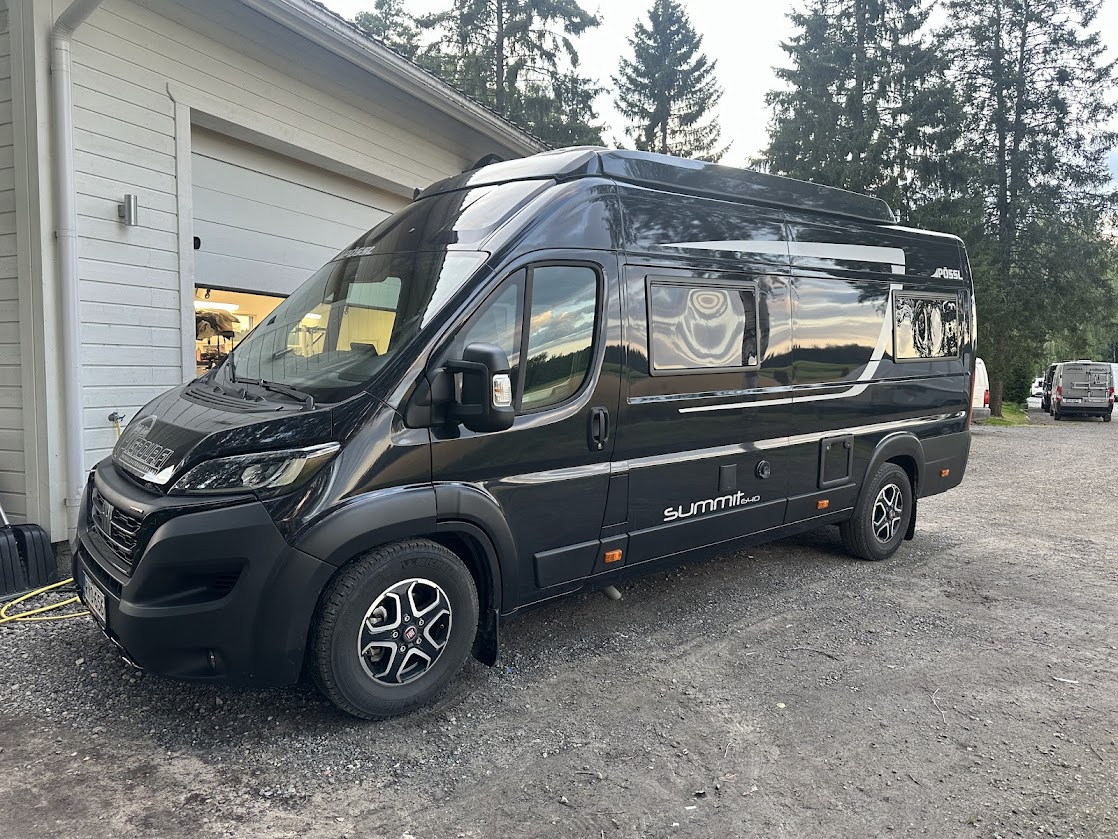 Pössl Summit 640 "Premium" — matkailuauto vuokralle, kuva 2