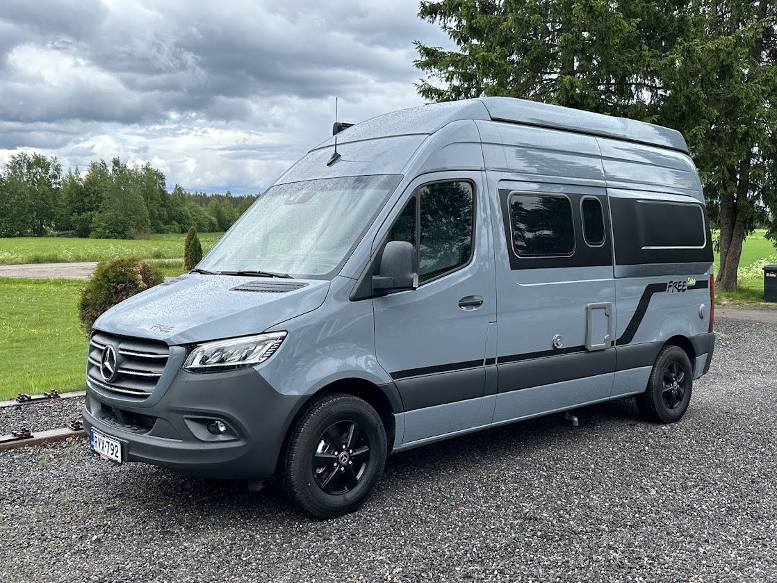 Hymer Free S 600 Campus "Premium" — matkailuauto vuokralle, kuva 2