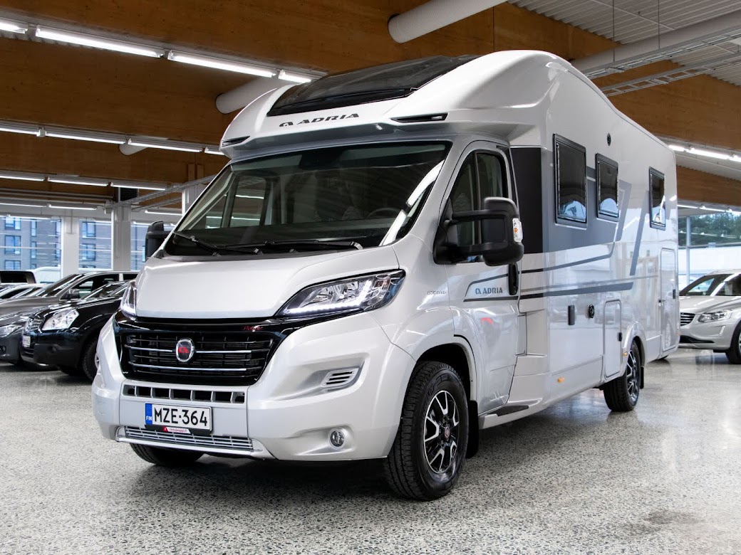 Adria Matrix Supreme 670 SC ALDE vuokralle — PR Group Ylihärmä