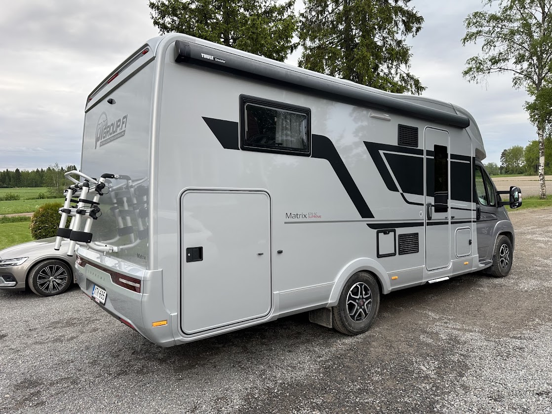 Adria Matrix Supreme 670 SC ALDE "Premium" — matkailuauto vuokralle, kuva 4