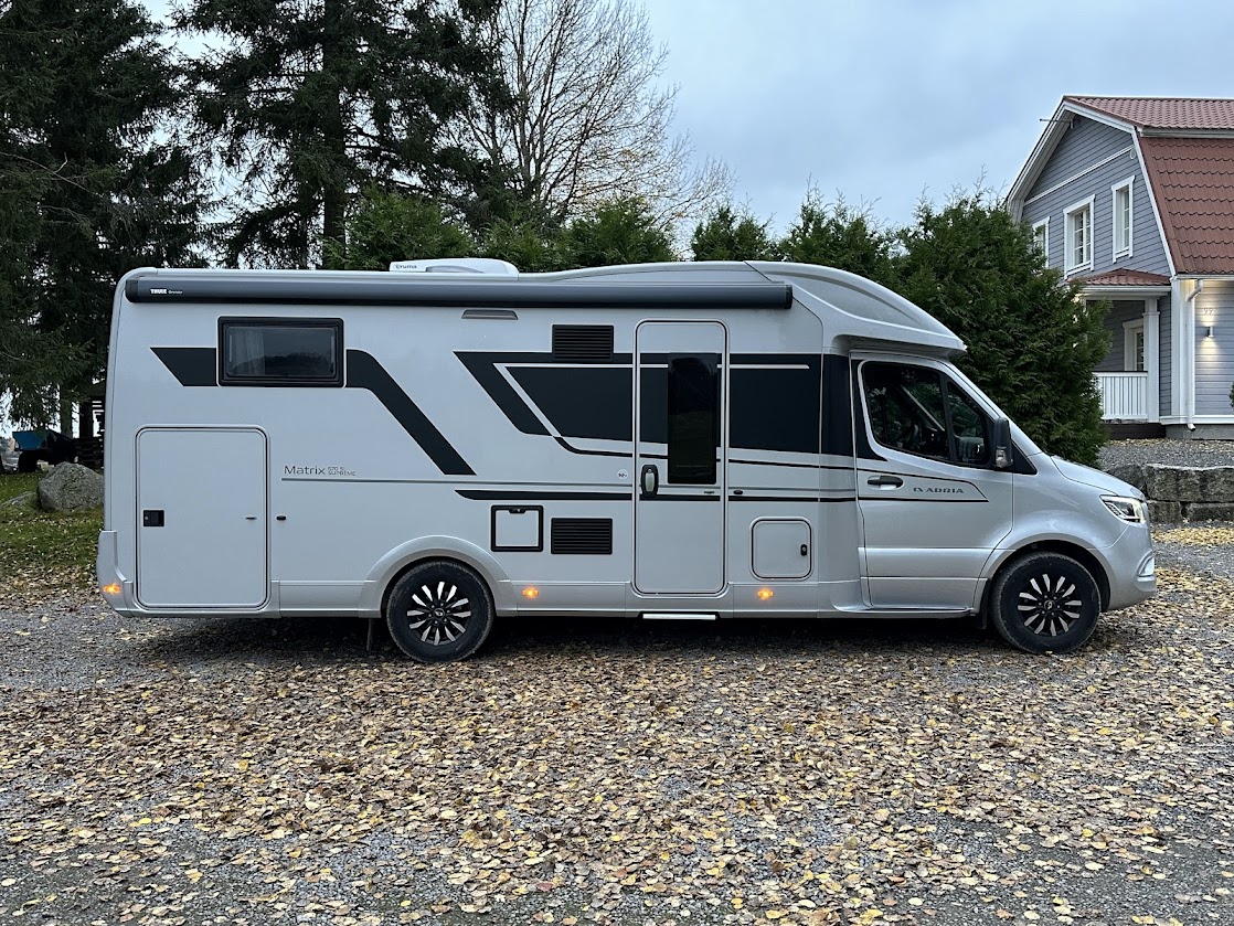 Adria Matrix Supreme 670 SL ALDE "Premium" — matkailuauto vuokralle, kuva 4