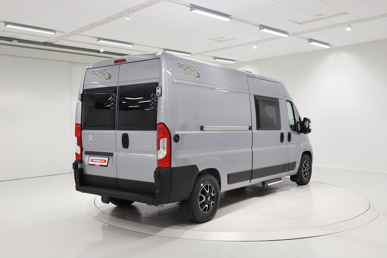 Road Car 601 — matkailuauto vuokralle, kuva 3